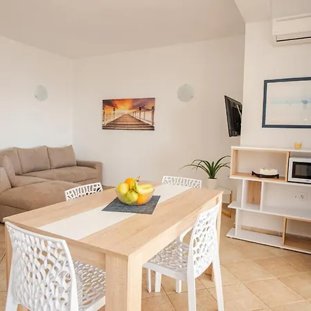 Exclusive Seaside Dream Apartments Murter Exterior photo