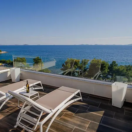 Exclusive Seaside Dream Apartments Murter Exterior photo