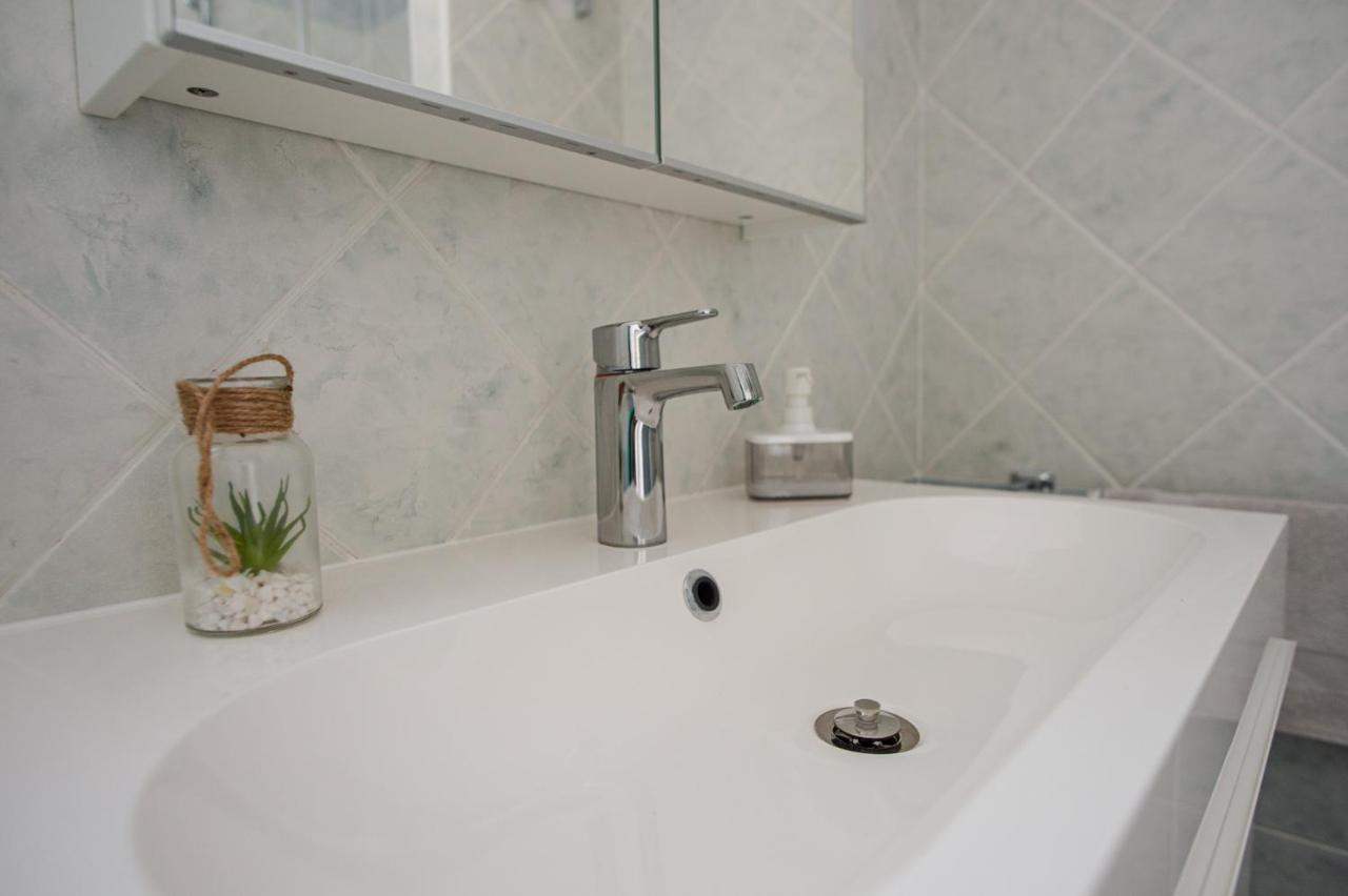 Apartment Exclusive Seaside Dream Murter