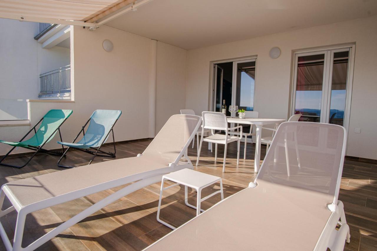 Apartment Exclusive Seaside Dream Murter